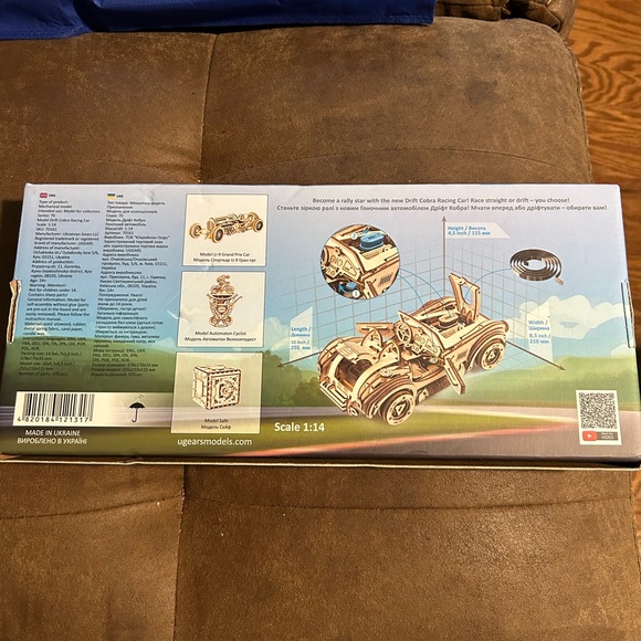 Drift Cobra Racing Car🏎️ 3D Puzzles🧩Model Car 🏎️ Kit w Powerful Spring Motor - Picture 8 of 8